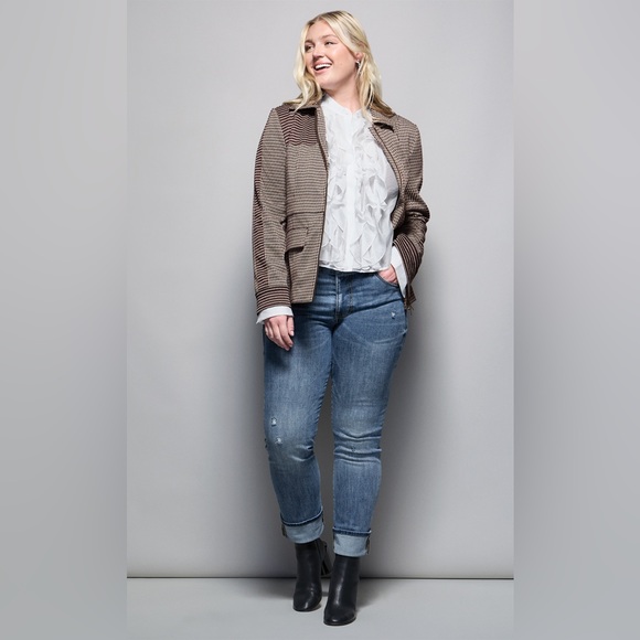 cabi NWT Cinch Straight Jeans, Vintage Blue, size 10, Fall 23 - Picture 7 of 9